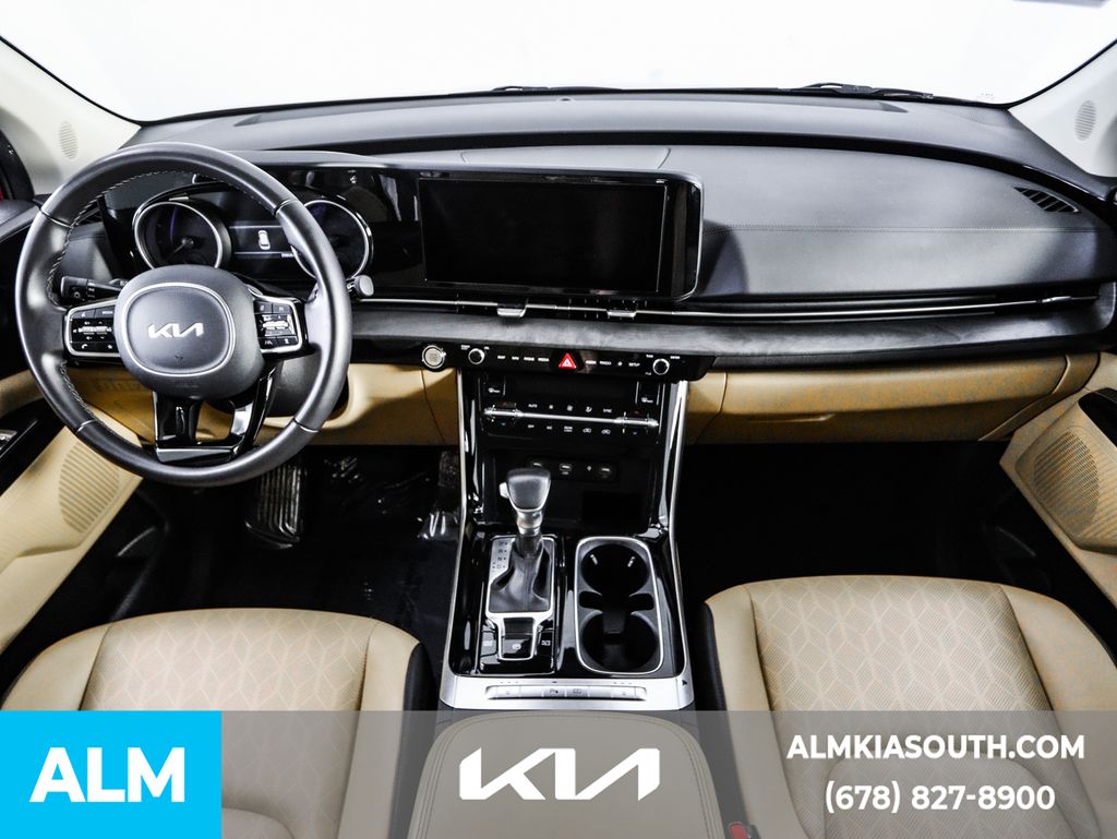 2024 Kia Carnival EX photo 22