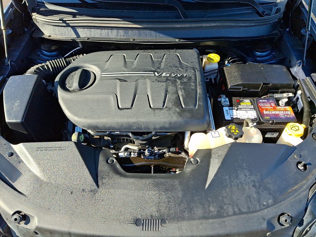 Thumbnail: 2021 Jeep Cherokee - 29