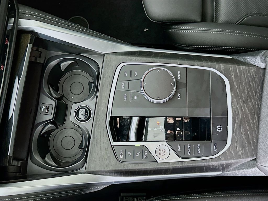 Thumbnail: 2024 BMW 4 Series - 17