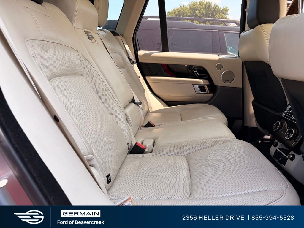 Used 2020 Blue Land Rover HSE image 5