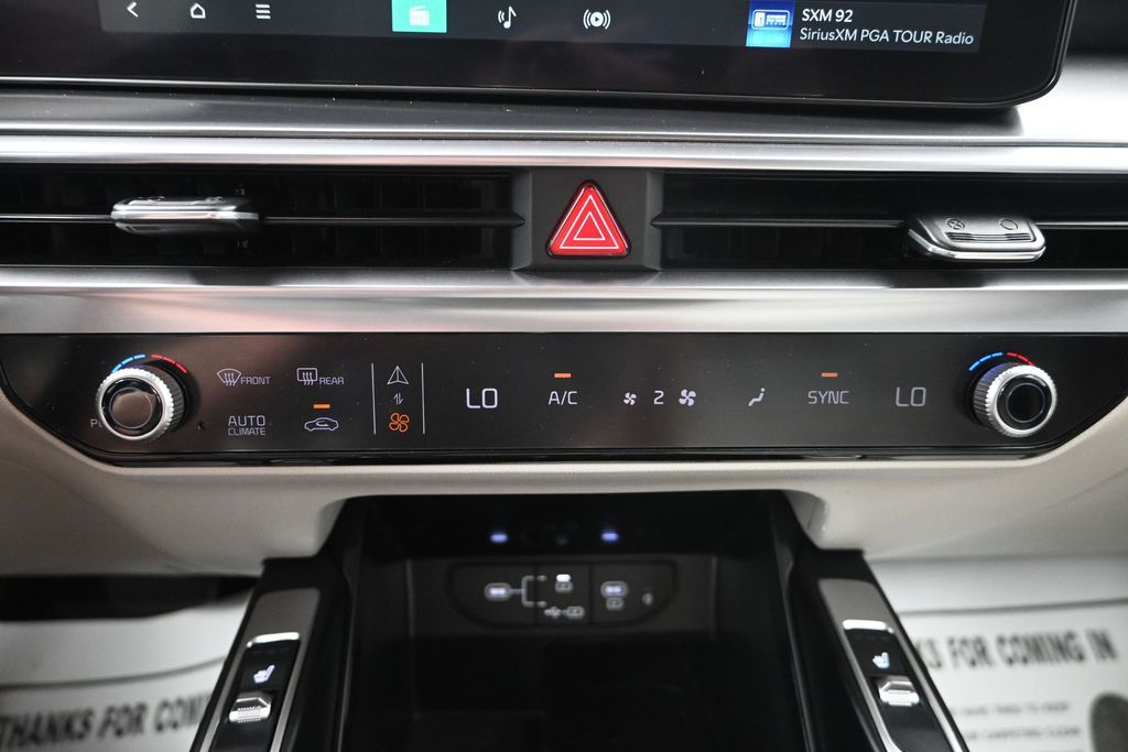 2025 Everlasting Silver Kia Sorento S AWD SUV