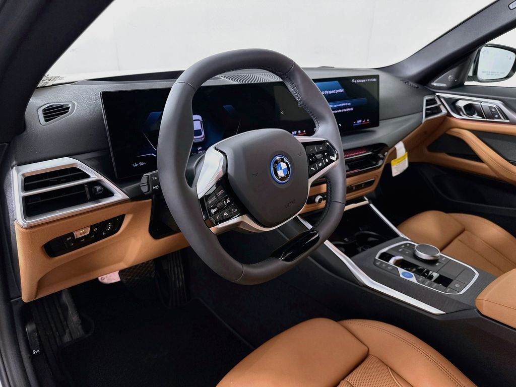 Thumbnail: 2026 BMW i4 - 9