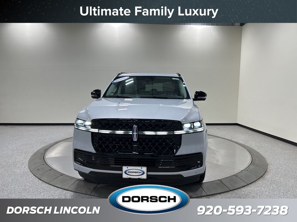 new 2026 Lincoln Navigator L car, priced at $111,115