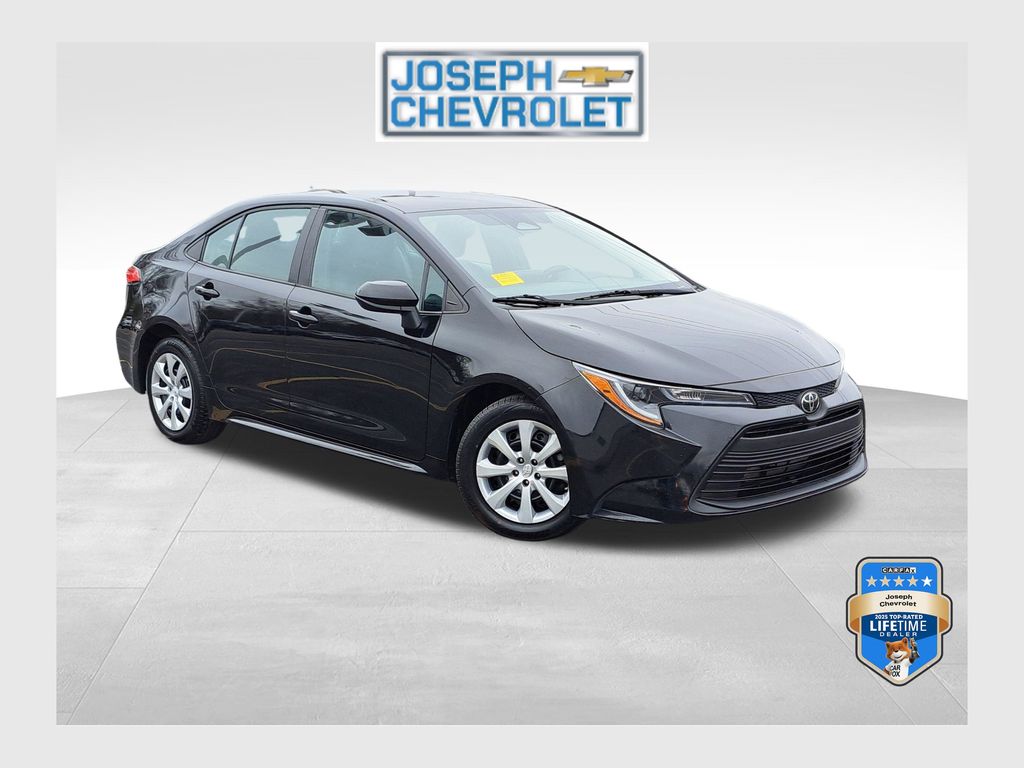 2023 Toyota Corolla LE FWD