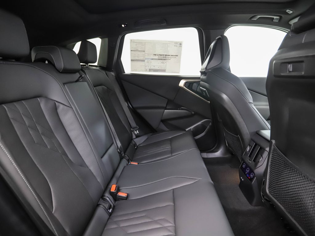 Thumbnail: 2025 BMW X3 - 25