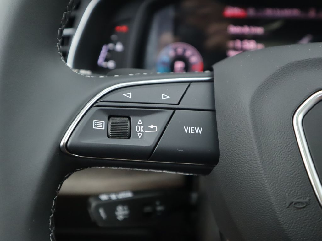 2025 Audi Q7  12