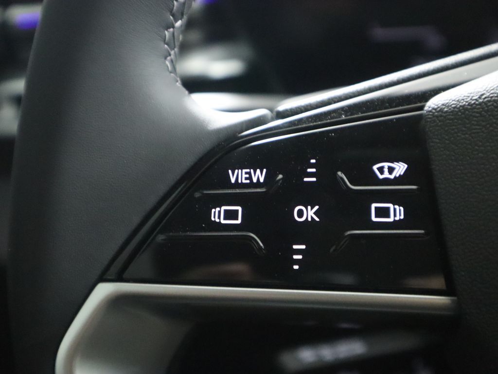 Thumbnail: 2025 Audi A5 - 12