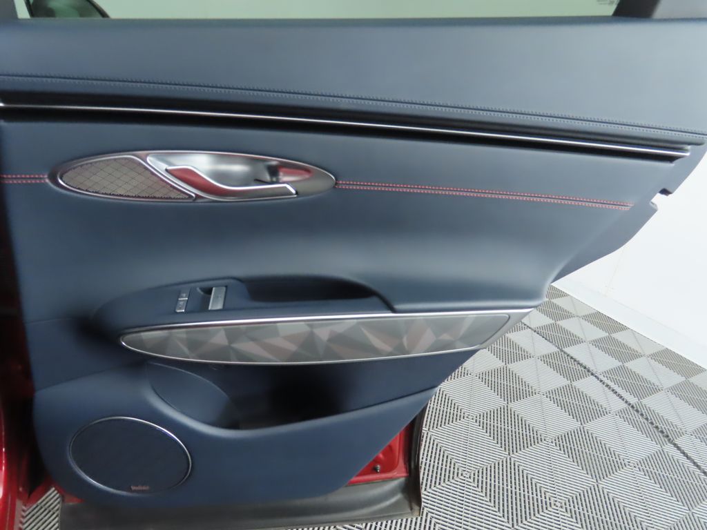 Thumbnail: 2022 Genesis GV70 - 28