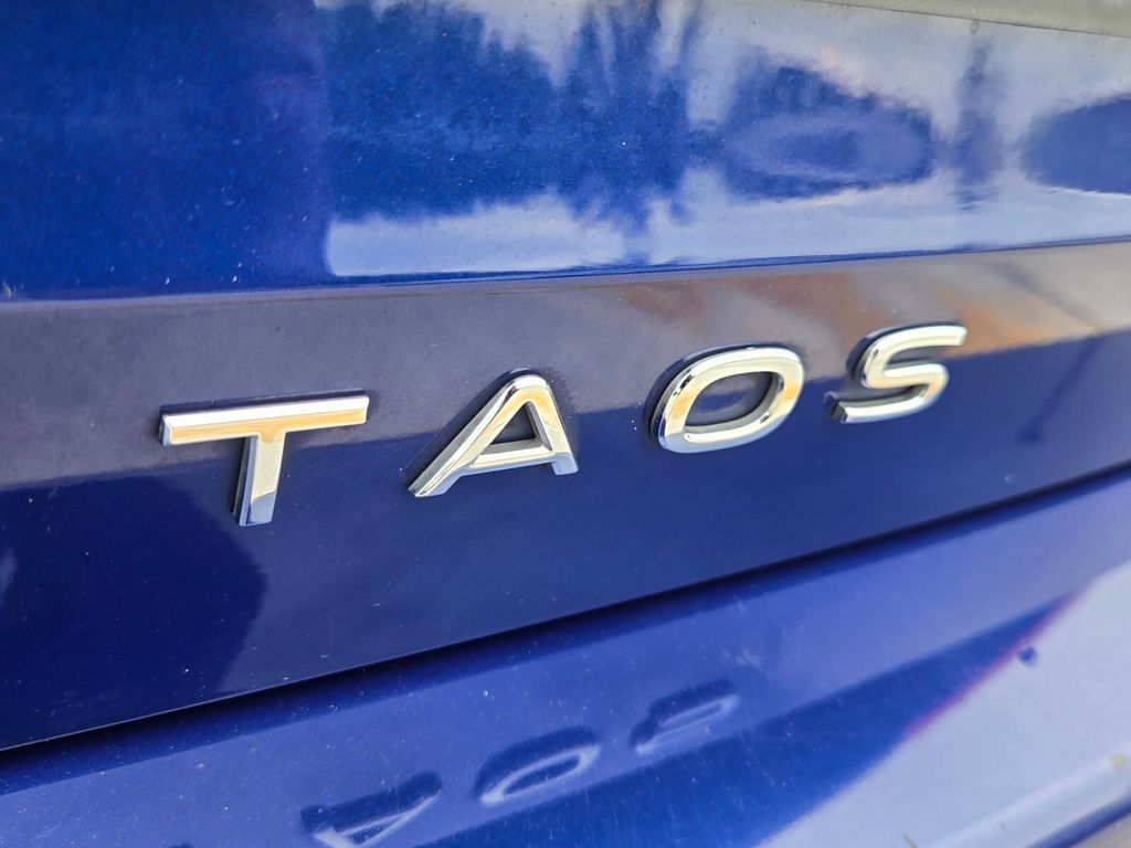 2022 Volkswagen Taos - $13,000