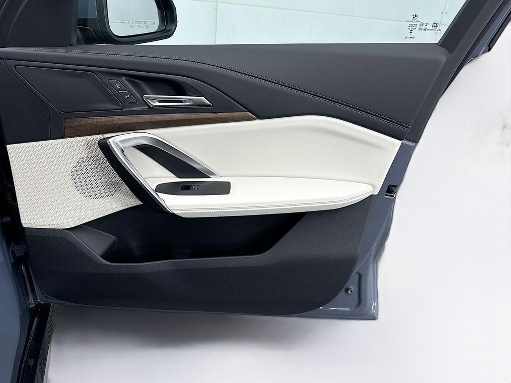 Thumbnail: 2026 BMW X1 - 24