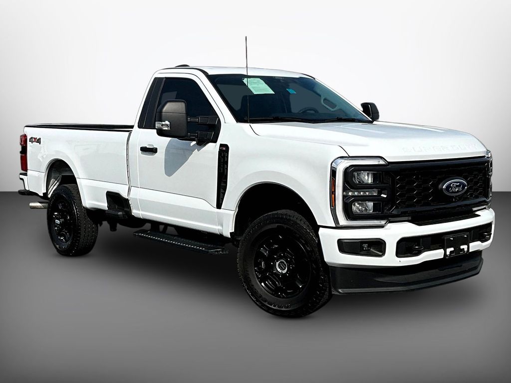 Oxford White 2025 Ford F-350 Super Duty XL Regular Cab LB 4WD Pickup Truck Four-Wheel Drive Automatic
