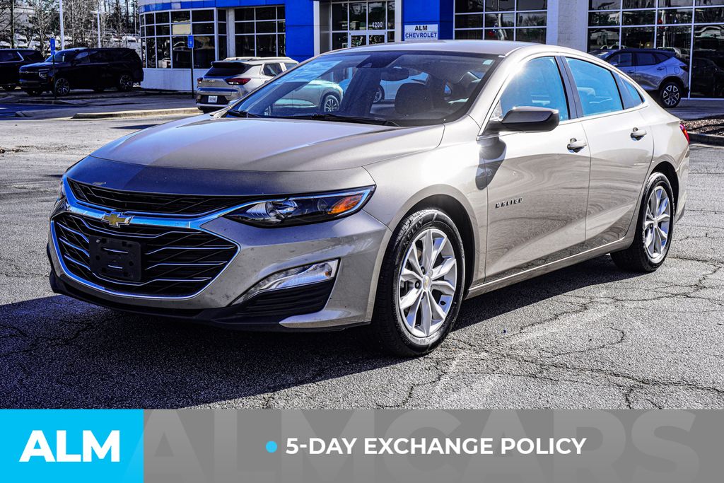 Used 2024 Gray Chevrolet LT image 3