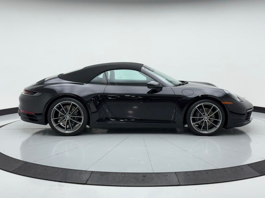 2024 Porsche 911 Carrera 4 4