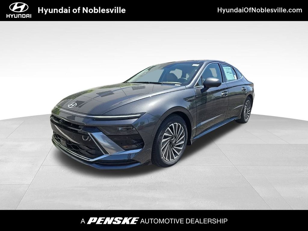 2025 Hyundai Sonata Limited -
                Noblesville, IN