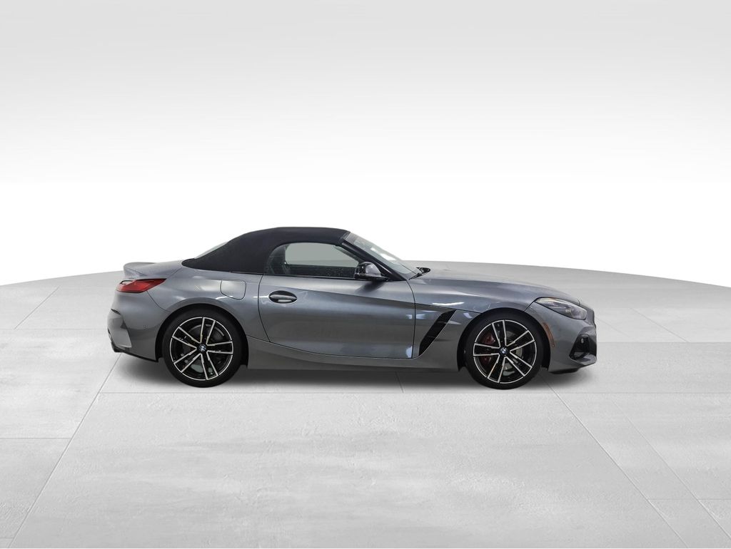 Thumbnail: 2025 BMW Z4 - 6