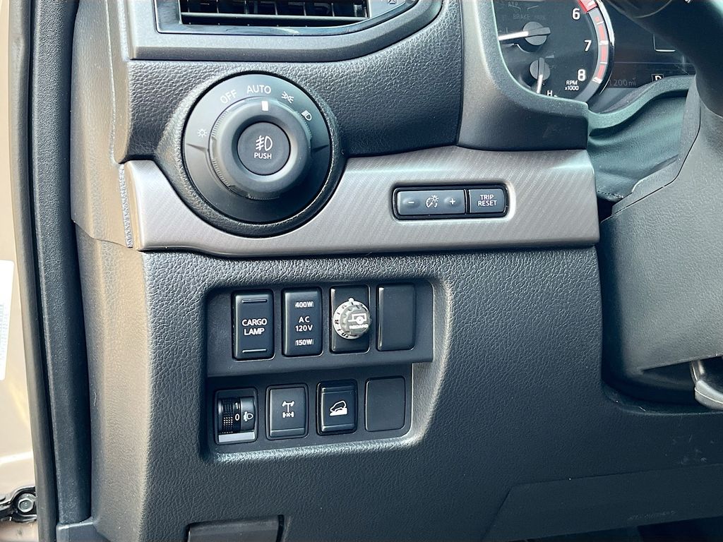 Used 2021 Beige Nissan PRO-4X image 10