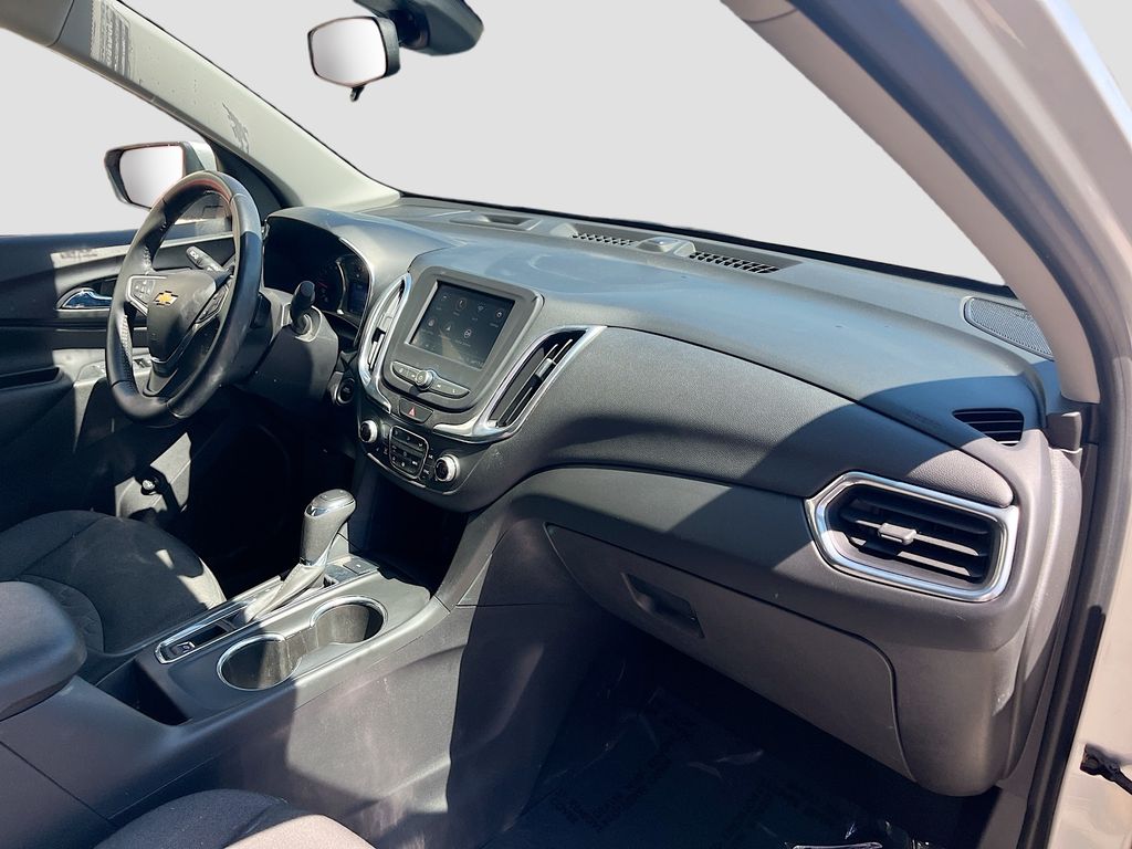 Used 2020 Silver Chevrolet LT image 28