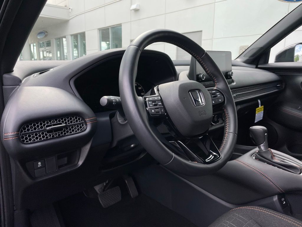 2025 Honda HR-V Sport 27