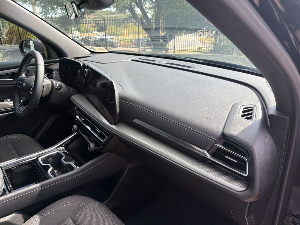 Used 2024 Black Chevrolet LS image 37