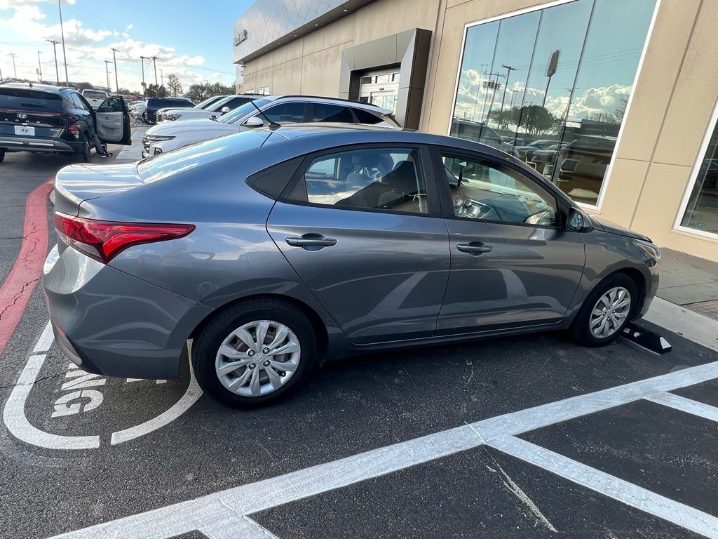 Thumbnail: 2019 Hyundai Accent - 6