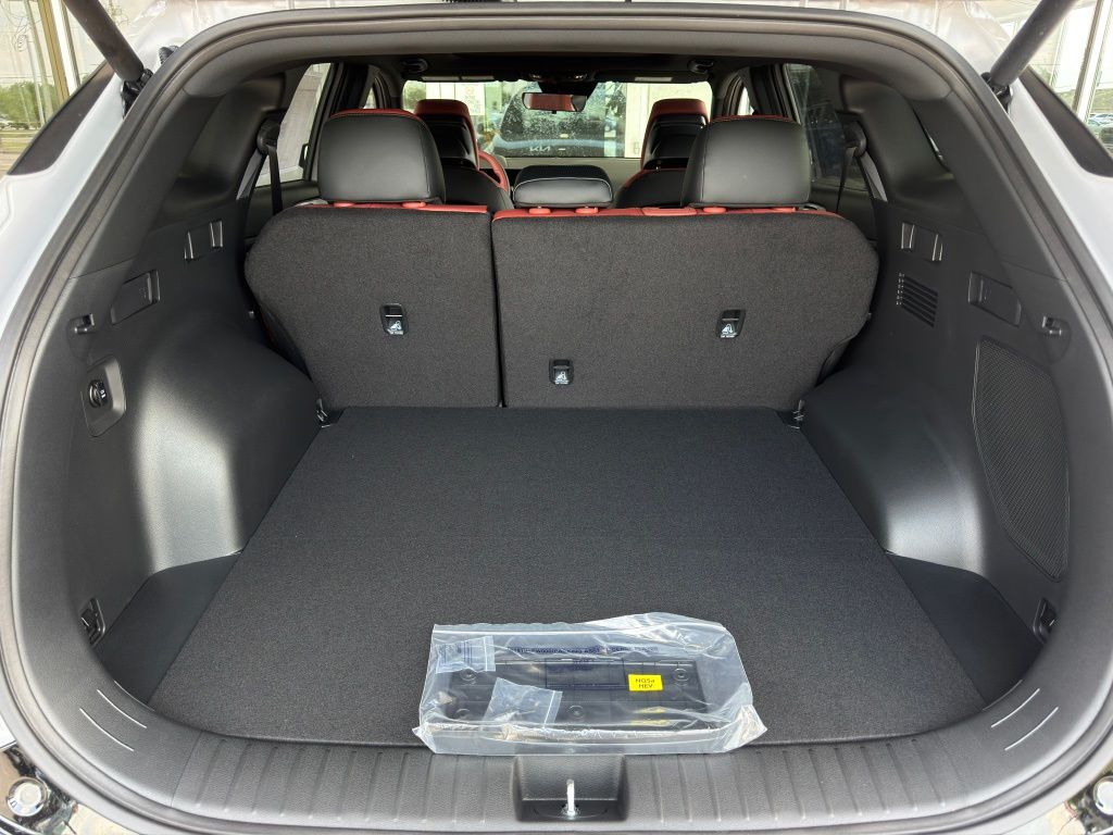 2027 Kia Sportage Hybrid SX-Prestige Gray at Community Kia