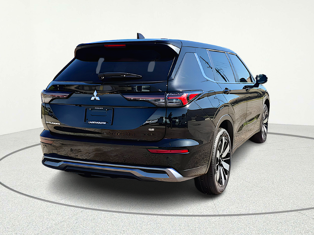 2026 Mitsubishi Outlander SE - 5