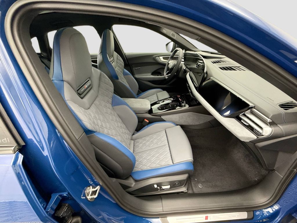 Thumbnail: 2025 Audi S5 - 19