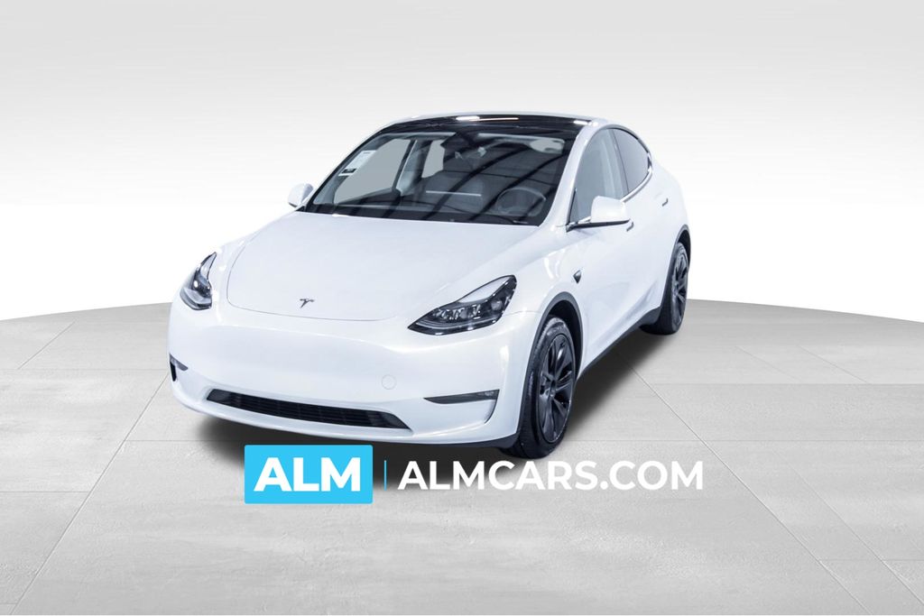 2025 Tesla Model Y Long Range Dual Motor All-Wheel Drive's photo