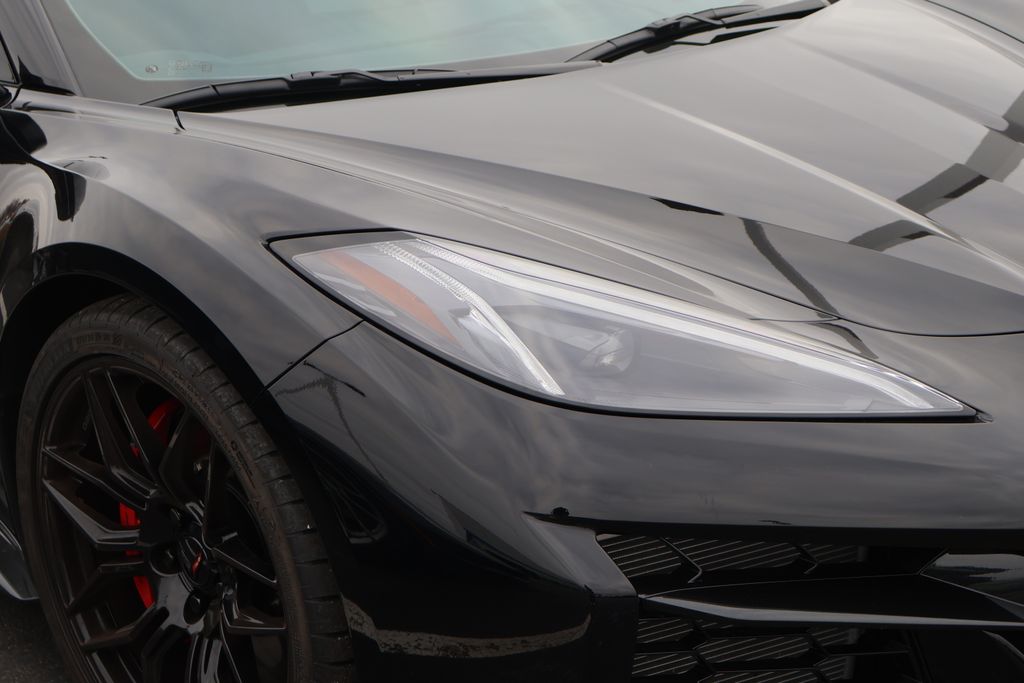 Thumbnail: 2025 Chevrolet Corvette - 4