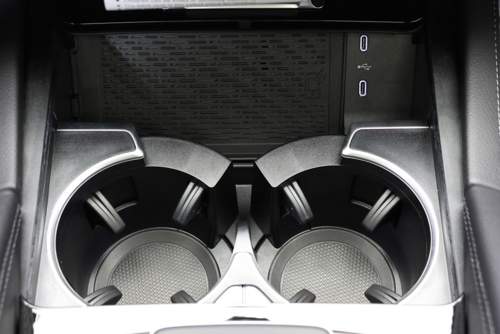 Thumbnail: 2026 Mercedes-Benz GLE - 28