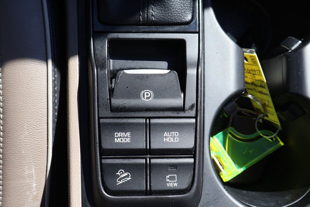 Thumbnail: 2019 Hyundai Tucson - 21