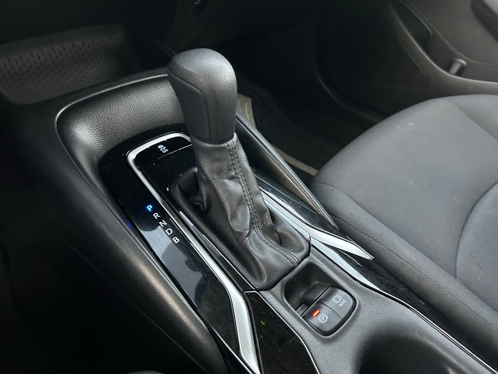 Thumbnail: 2021 Toyota Corolla - 26