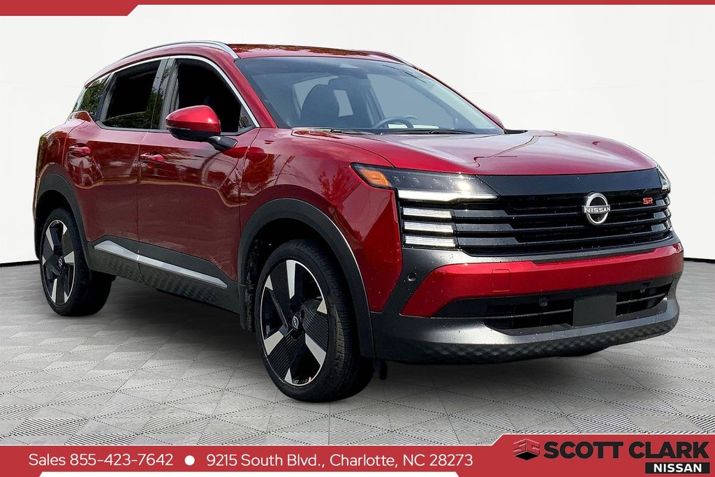 2025 Nissan Kicks SR