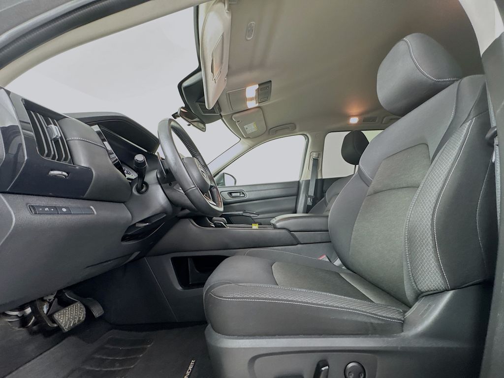 Used Car 2024 Nissan Pathfinder  Sv For Sale Under $30,000 In Austin, Texas
