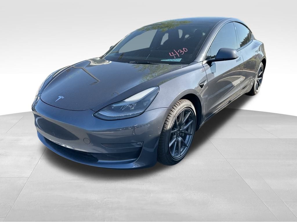 2022 Midnight Silver Metallic Tesla Model 3 Long Range AWD Sedan