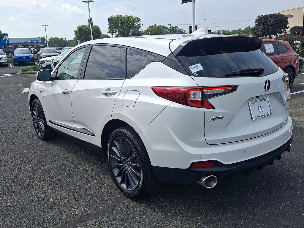 Thumbnail: 2024 Acura RDX - 4