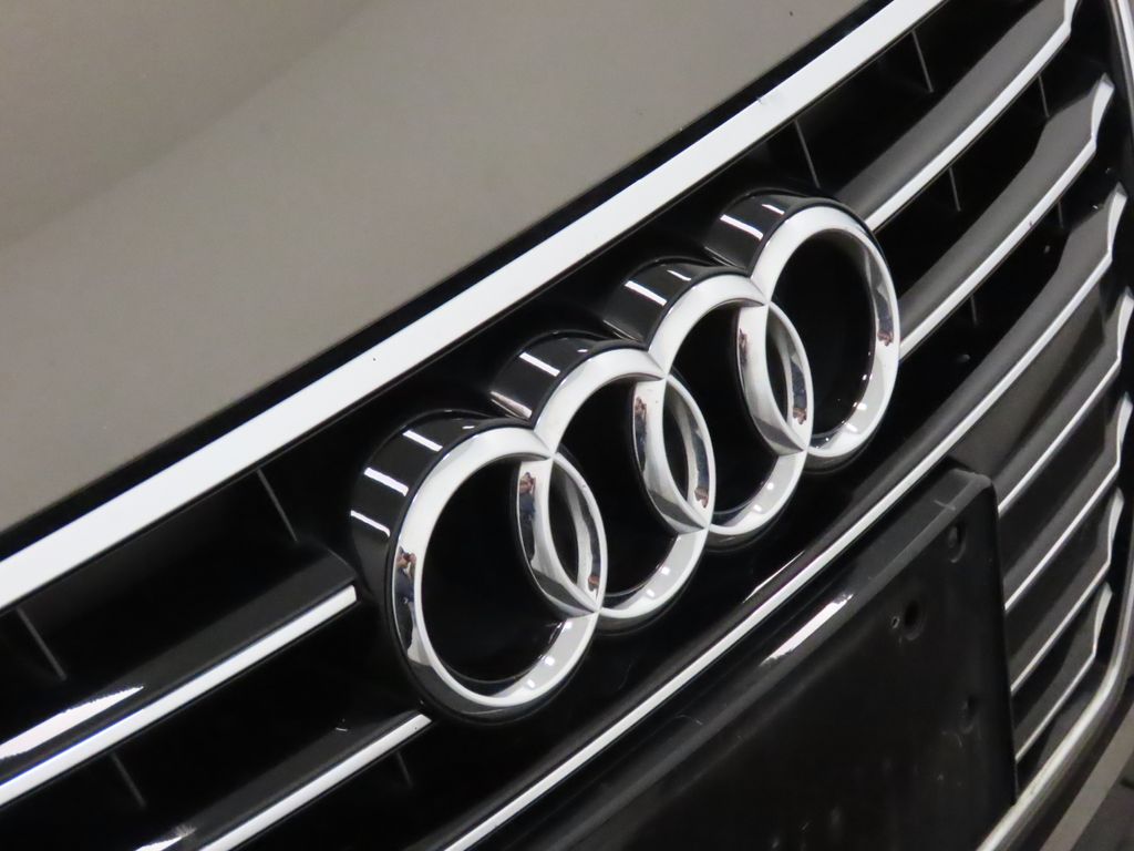 Thumbnail: 2012 Audi A7 - 15