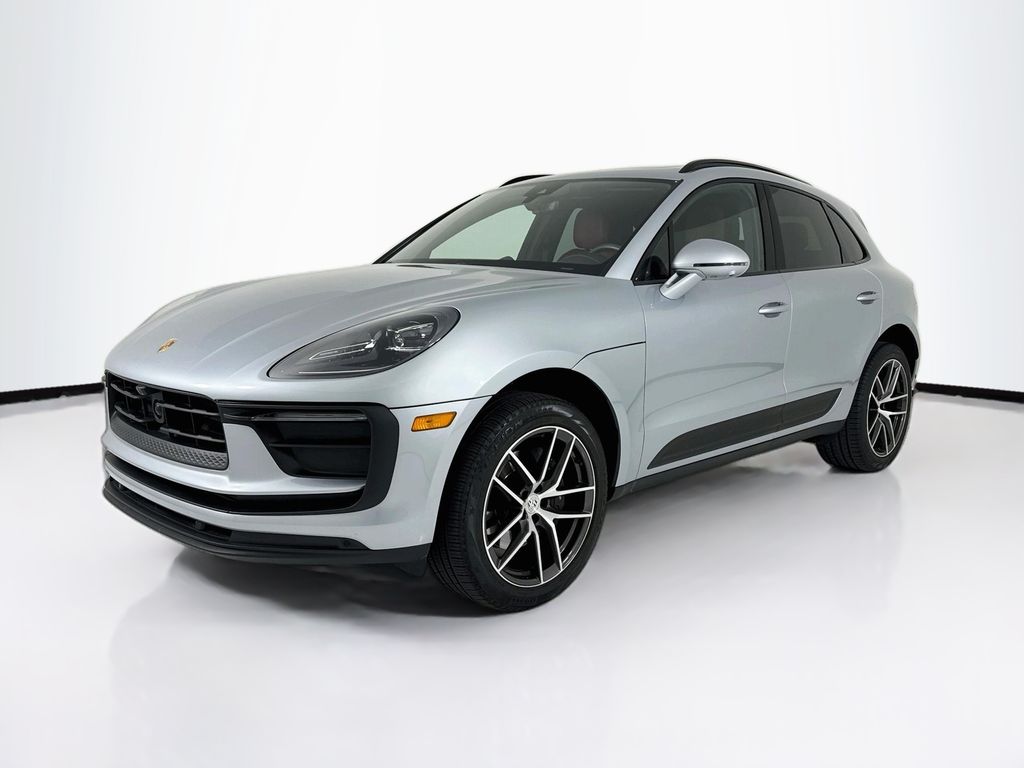 Dolomite Silver Metallic 2025 Porsche Macan SUV / Crossover 7-Speed Automatic