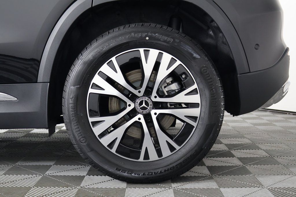 Thumbnail: 2025 Mercedes-Benz GLA - 10