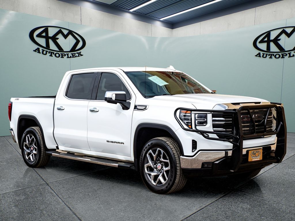 Summit White 2023 GMC Sierra 1500 SLT Crew Cab 4WD Pickup Truck Four-Wheel Drive Automatic