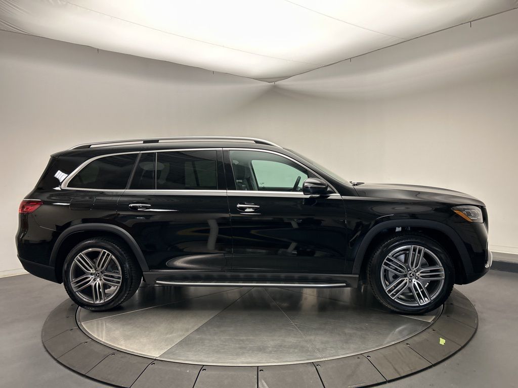 Thumbnail: 2026 Mercedes-Benz GLS - 8