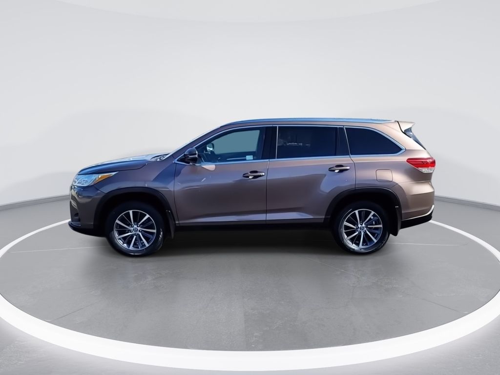 2019 Toyota Highlander XLE 5