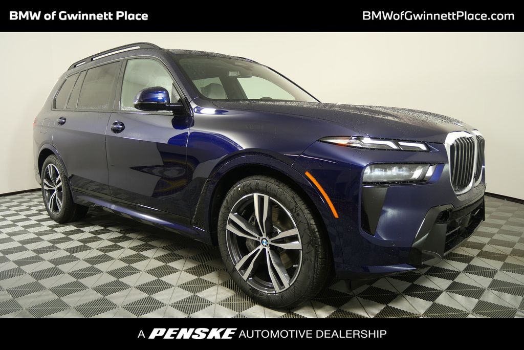 2026 BMW X7 xDrive40i Hero Image