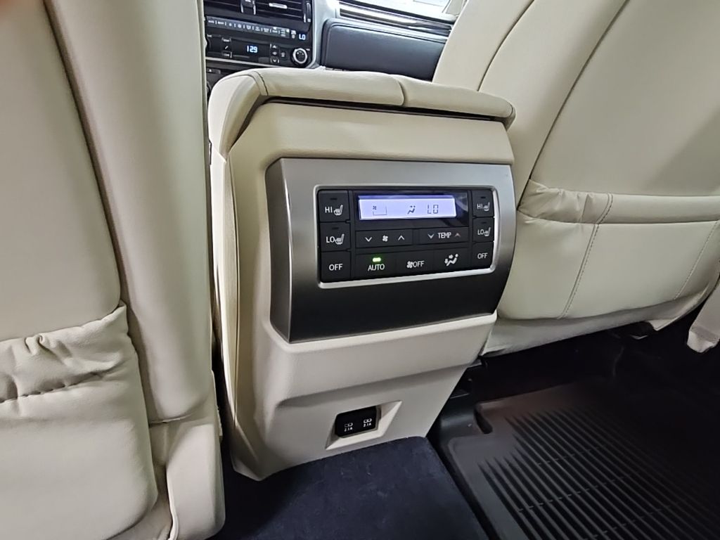 2022 Lexus GX GX photo