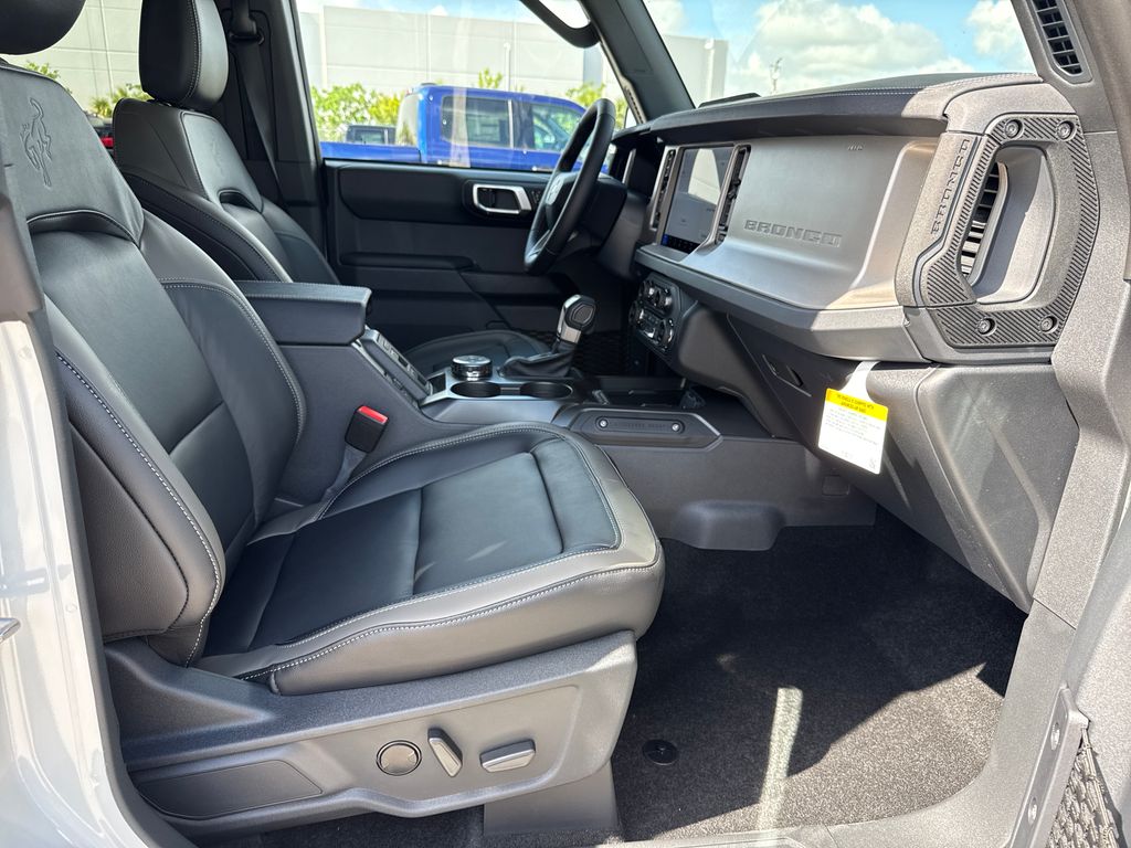 2026 Ford Bronco Outer Banks 4X4 SUV