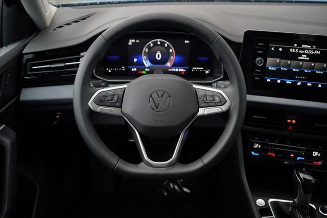 Thumbnail: 2026 Volkswagen Jetta - 9