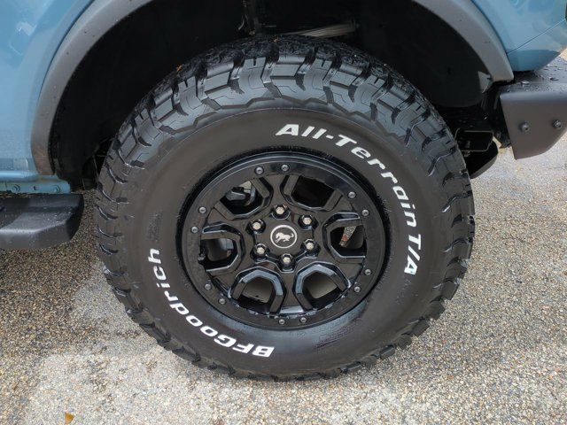 Used 2023 Blue Ford Wildtrak image 10