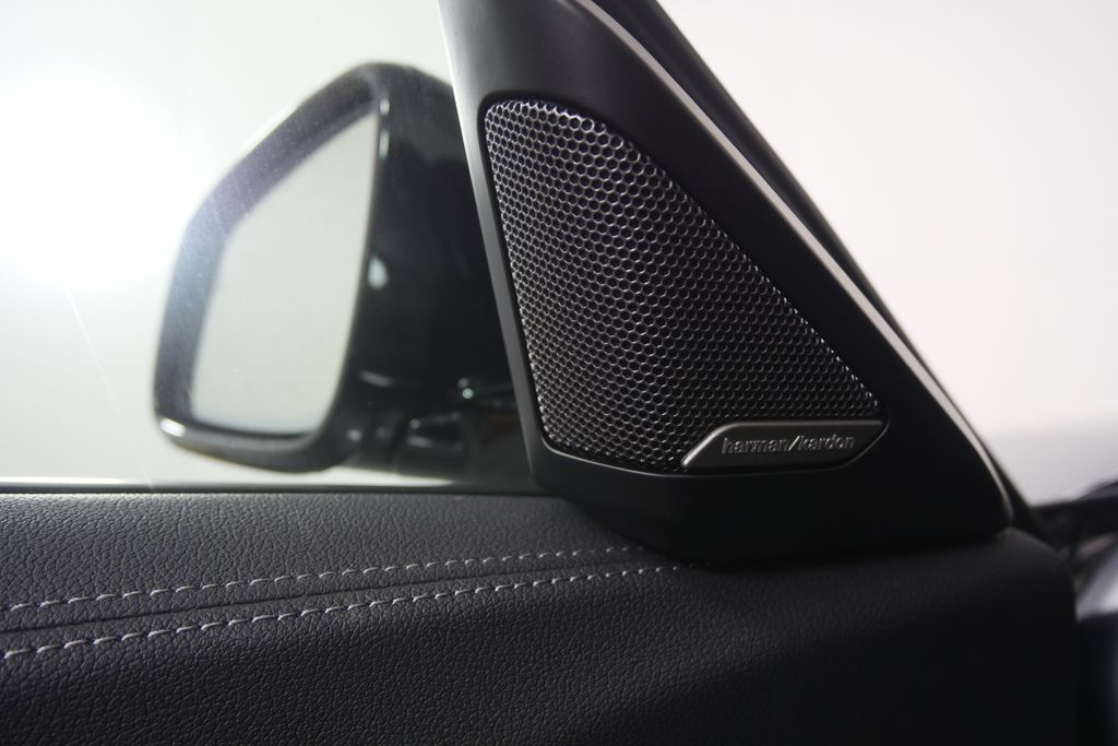 Thumbnail: 2026 BMW Z4 - 10