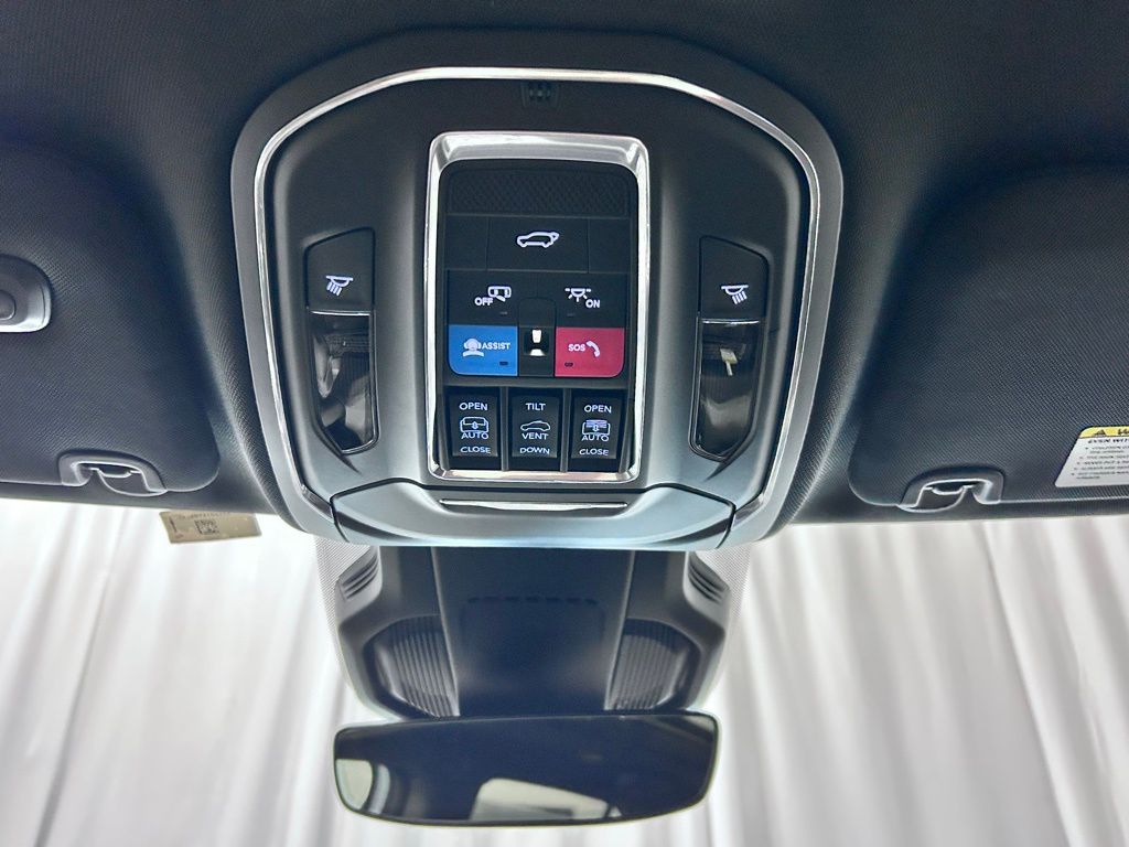 new 2026 Jeep Cherokee car, priced at $44,580