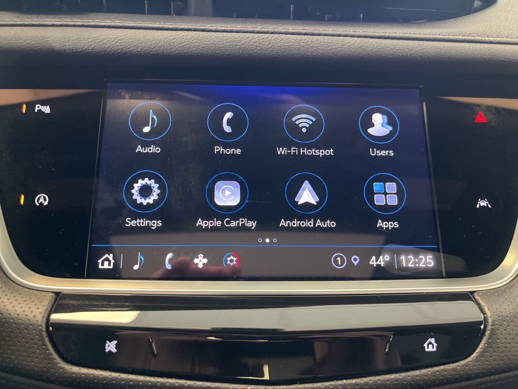 used 2024 Cadillac XT6 car, priced at $36,400